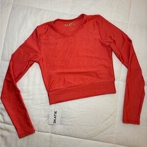 Skatie Rosie Top Size Small Color Blush